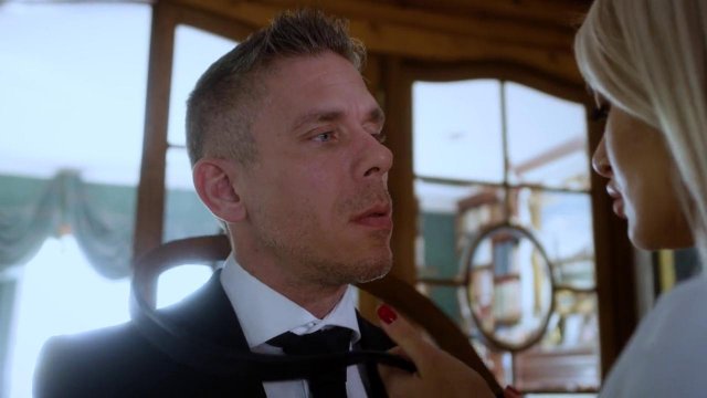 Превью Двойное проникновение для сексуальной телочки в чулках в мжм сексе № 35634