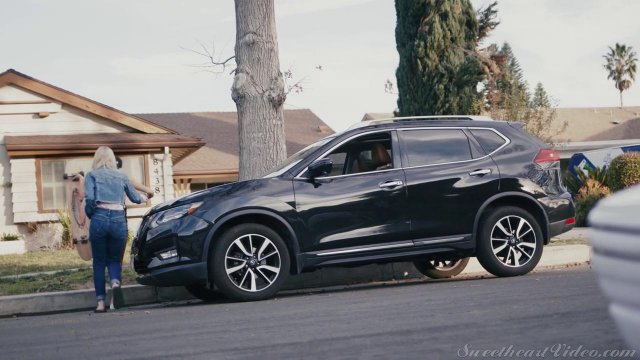 Превью Лесбиянка искусила на интимные ласки лучшую подругу № 36182