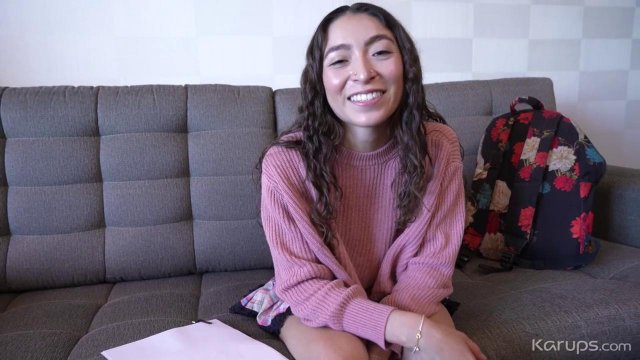 Превью Брюнетка трахается раком после горячего отсоса № 42048