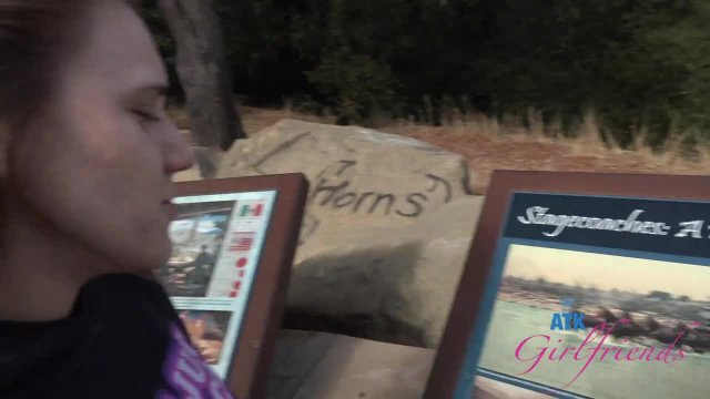 Превью Весьма удачная булочка на свежем воздухе № 46530