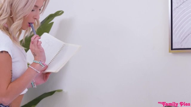 Превью Любимая дочка вообще не сдерживает своего пыла № 46539